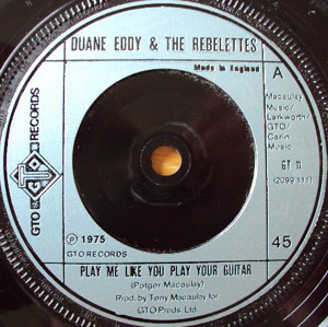 Duane Eddy  The Rebelettes - Play Me Like You Play Your Guitar