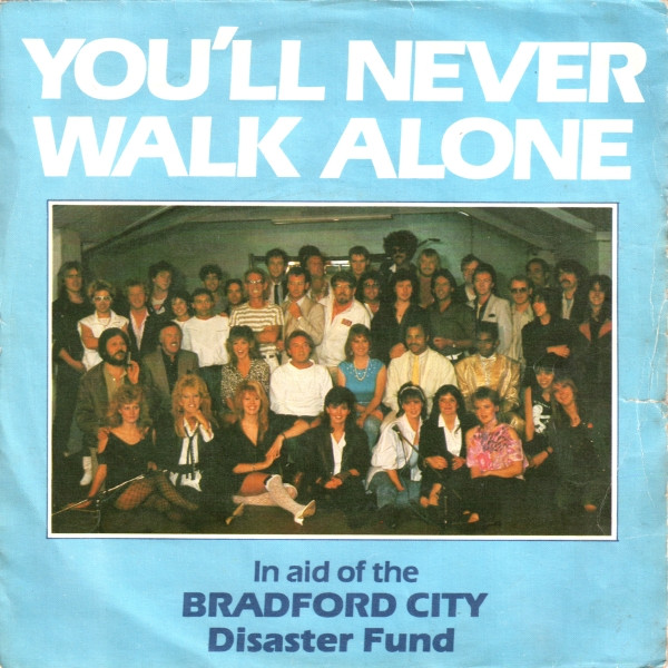 The Crowd - Youll Never Walk Alone