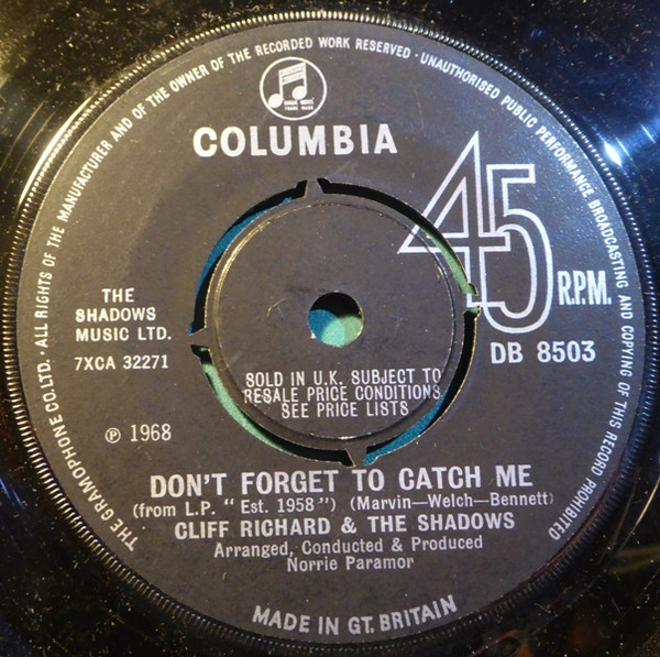 Cliff Richard  The Shadows -  Dont Forget To Catch Me